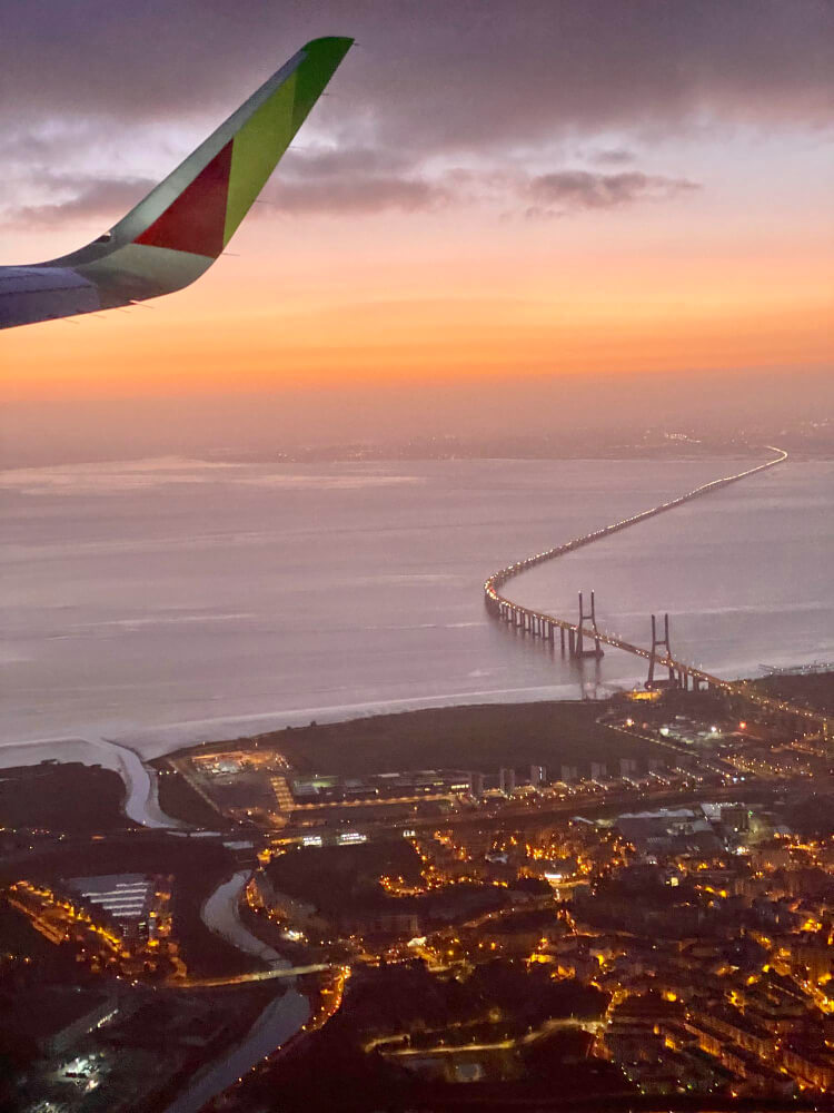 Ile trwa lot z Polski do Portugalii? Sprawdź czas podróży